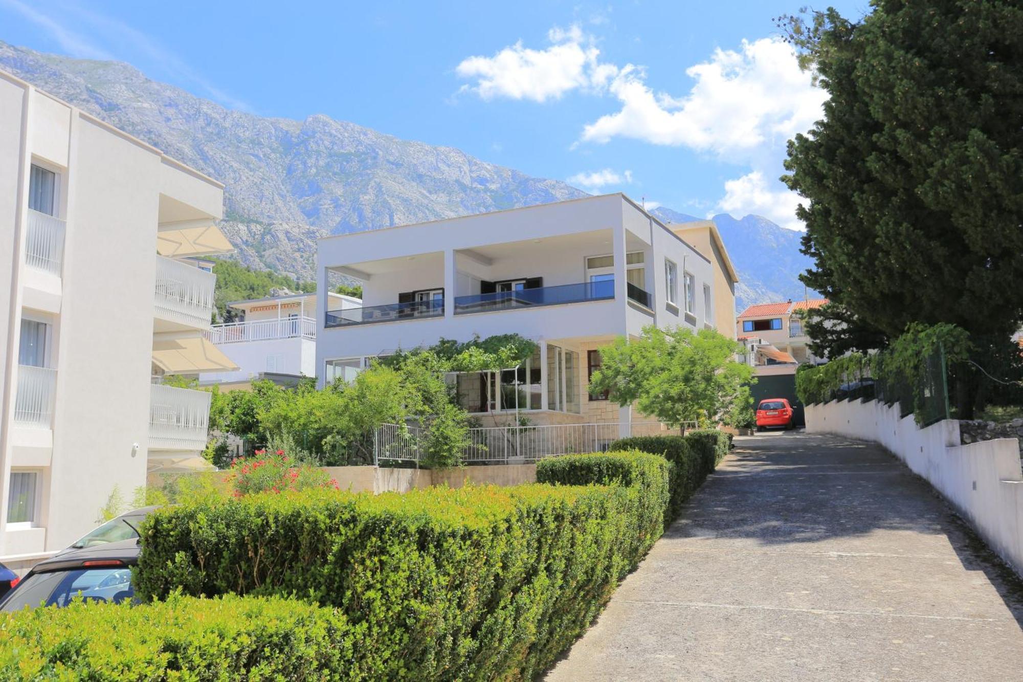 Apartments With A Parking Space Baska Voda, Makarska - 6773 エクステリア 写真