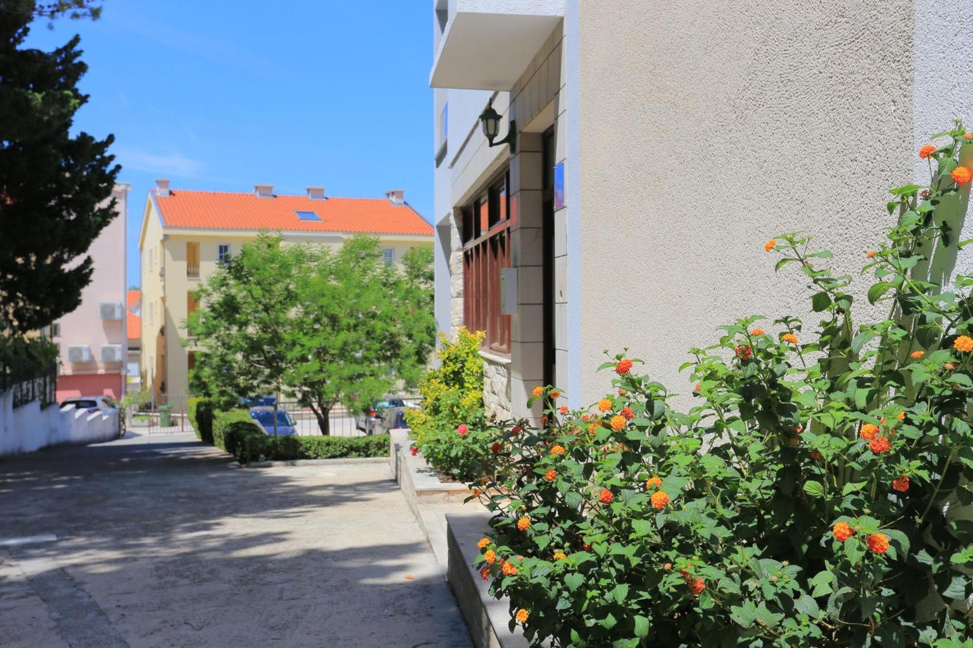Apartments With A Parking Space Baska Voda, Makarska - 6773 エクステリア 写真
